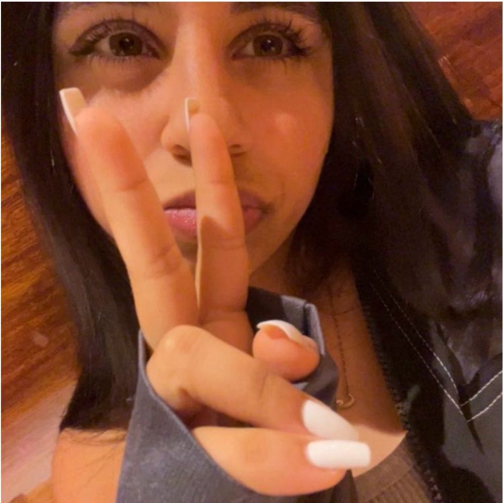 Y2K Indie Clean Girl White 24 Piece Square Press On Nails - Picture 7 of 9
